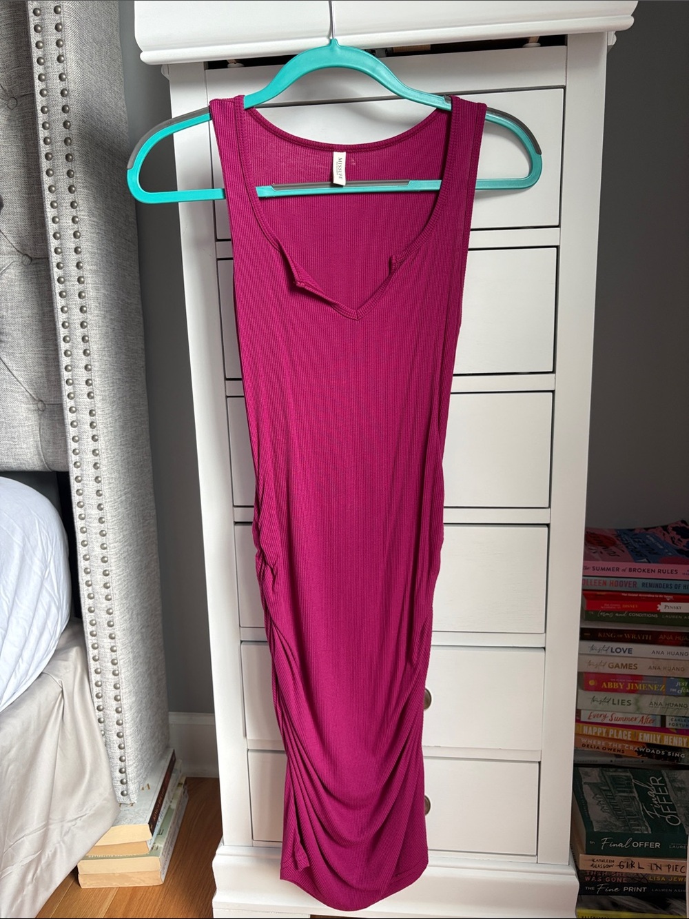 Missufe Magenta Ribbed Body-con Dress
